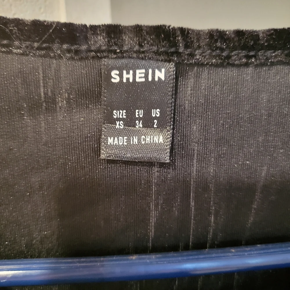 Sweater - Picture 3 of 3